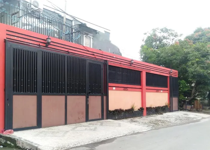 Oyo 90119 Dorowati Guesthouse Syariah